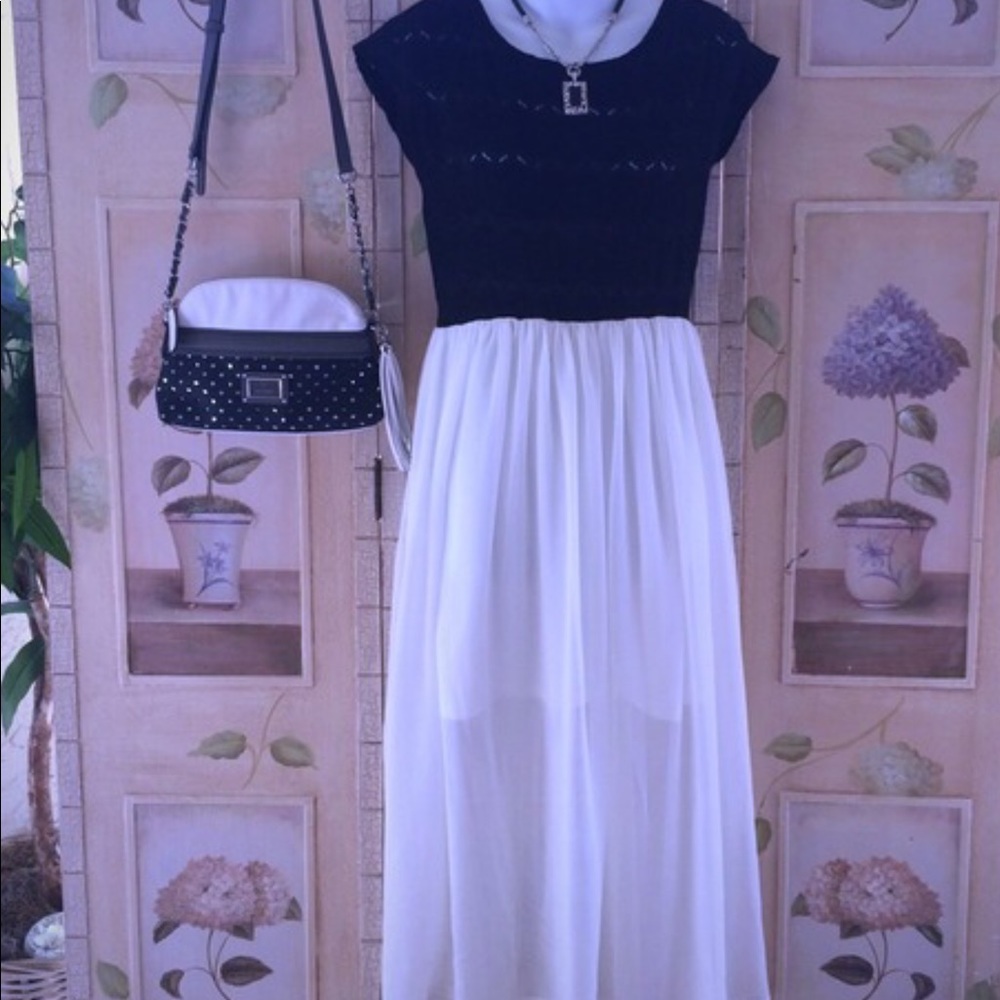 Forever 21 Dress size Medium
